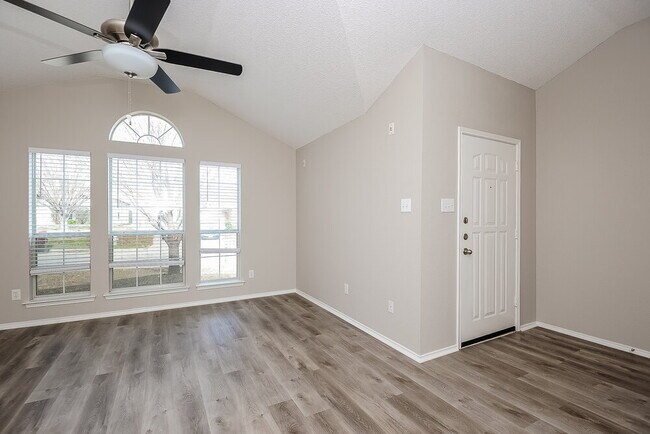 Building Photo - 10213 Dallam Ln