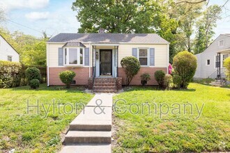 Building Photo - 817 Cheatwood Ave