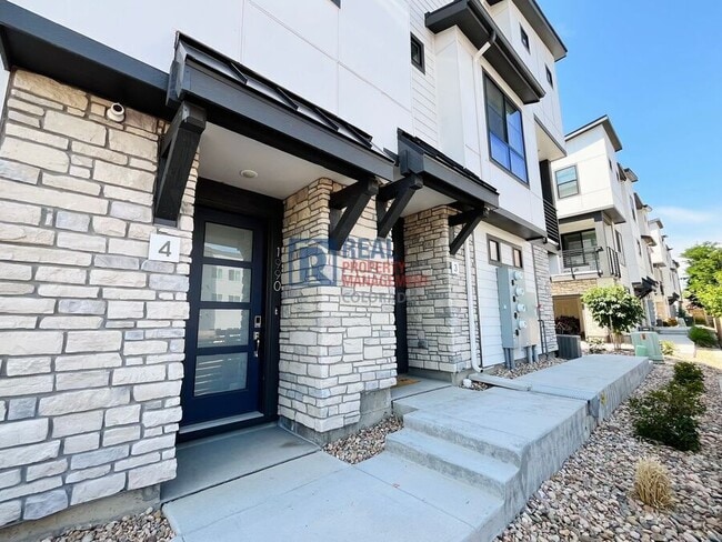 Photo - 1990 S Holly St Townhome