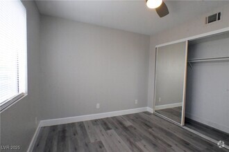 Building Photo - 2968 Juniper Hills Blvd