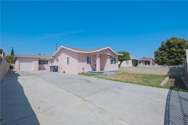 Building Photo - 4433 Triggs St