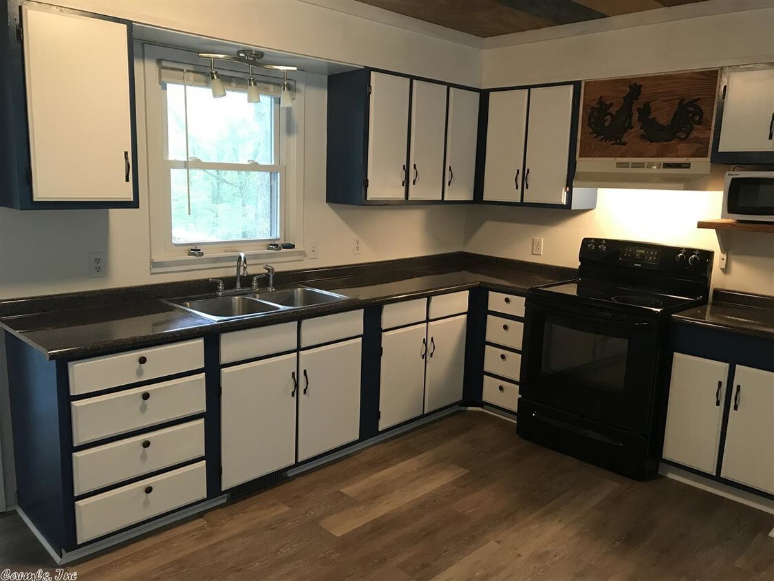 12 Altakima Cir, Cherokee Village, AR 72529 House for Rent in