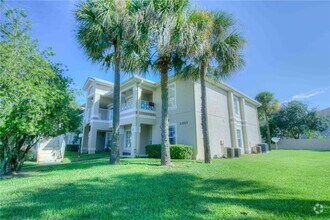 Building Photo - 13313 Fairway Glen Dr