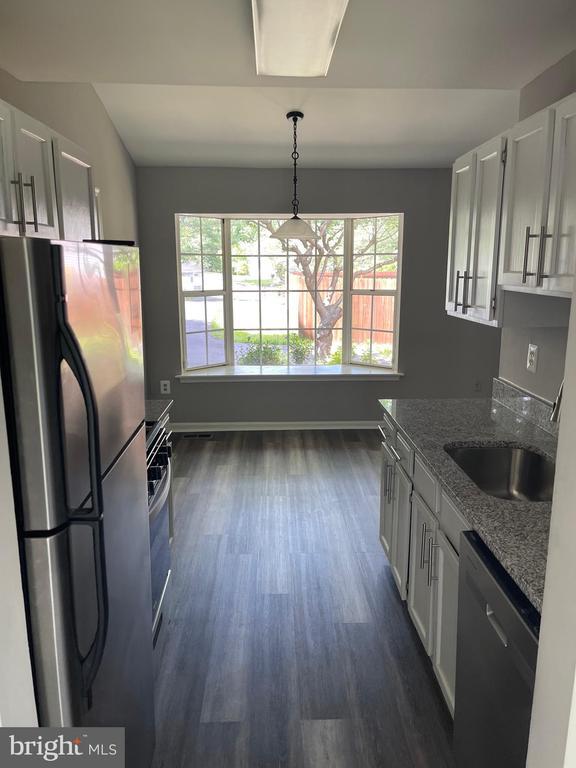 Building Photo - 17405 Blossom View Dr