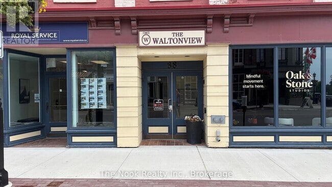 Building Photo - 38 Walton St