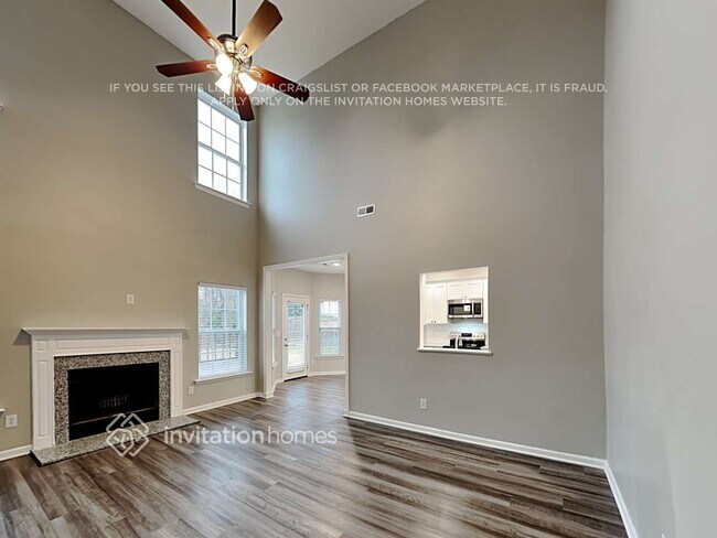 Building Photo - 720 Red Oak Tree Dr