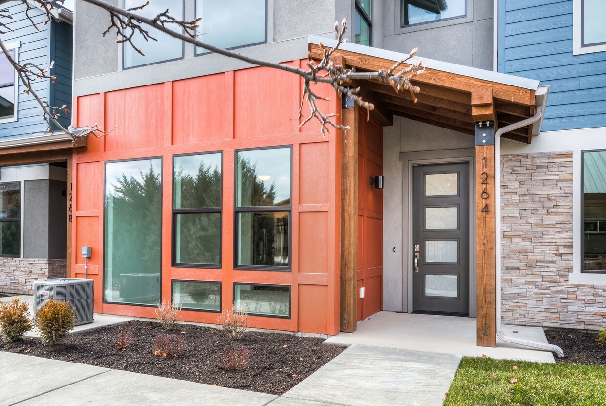 1264 E Lone Creek Dr, Eagle, ID 83616 Townhome Rentals in Eagle ID