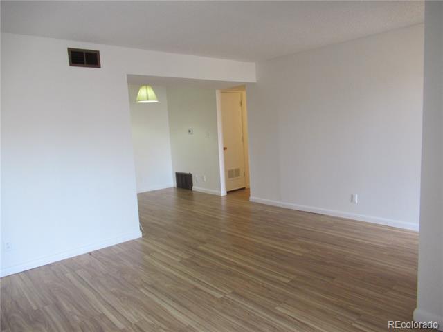 Building Photo - 5300 E Cherry Creek S Dr