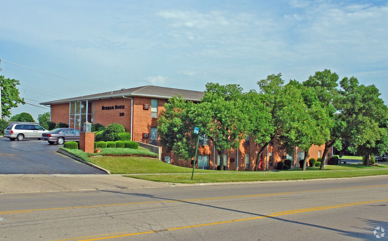 Miami Valley Apartments in Miamisburg 201 S Heincke Rd Miamisburg, OH