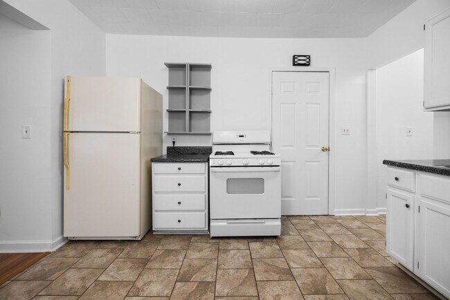 Foto del edificio - 404 2nd St