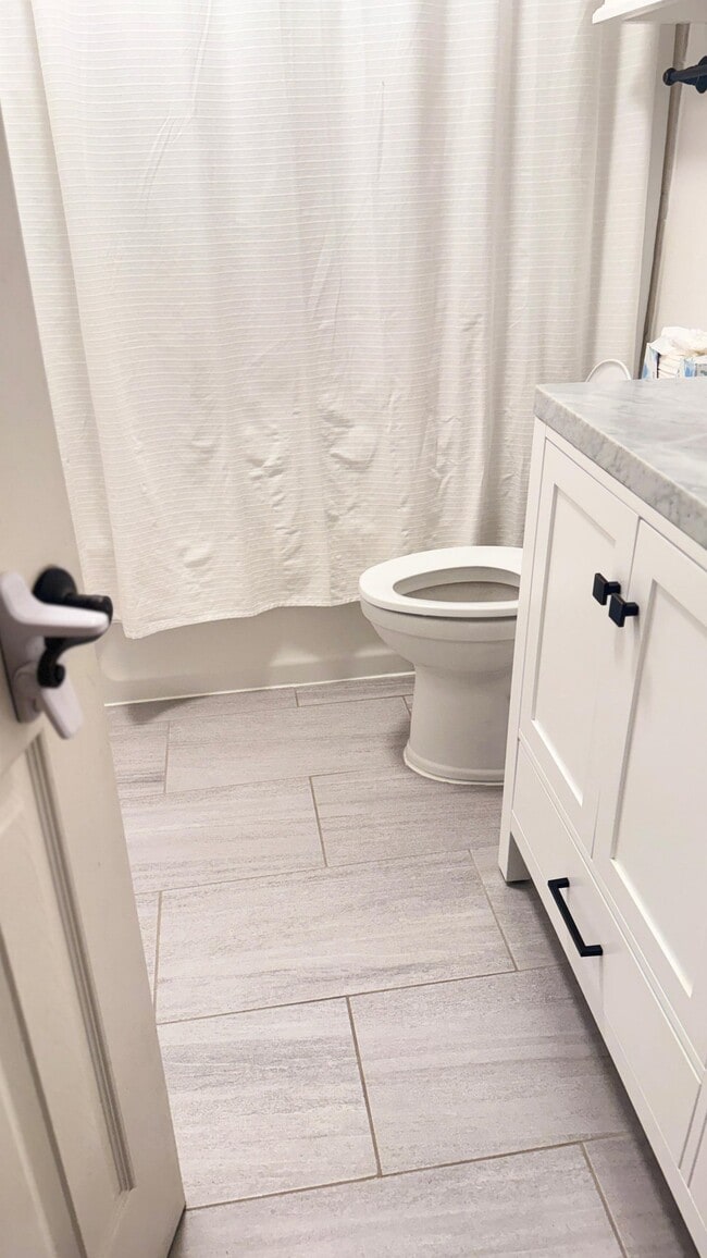 Photo - 7011 Cottonwood Cir House