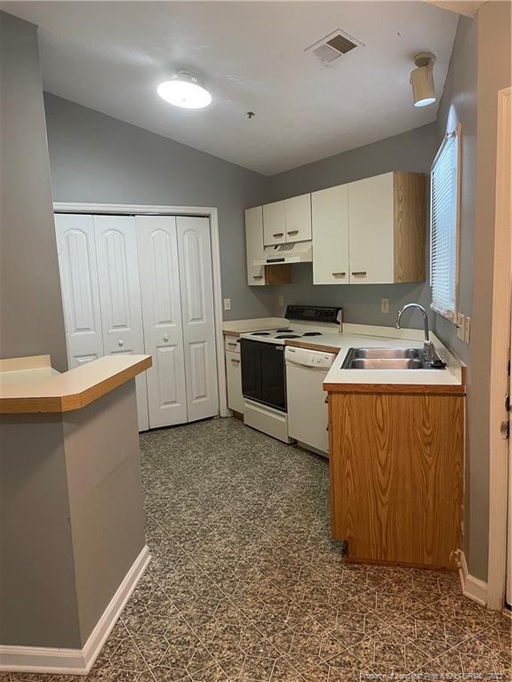 Building Photo - 978 Stewarts Creek Dr