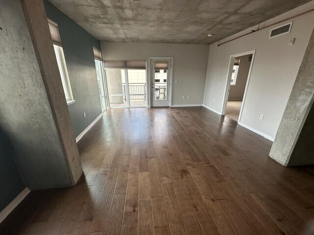 Foto del edificio - 1475 Delgany St
