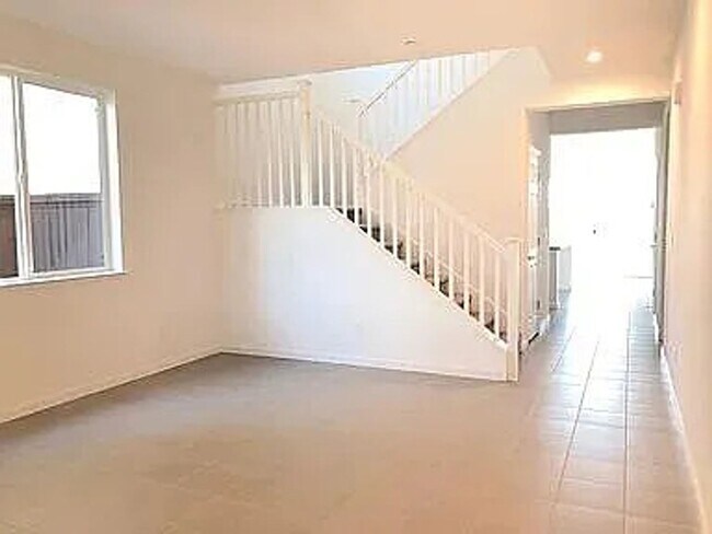 Building Photo - 4439 Flannelbush Dr