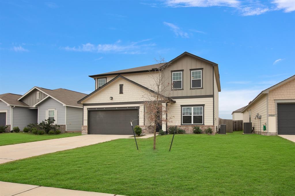Primary Photo - 2068 Spindletree Ln