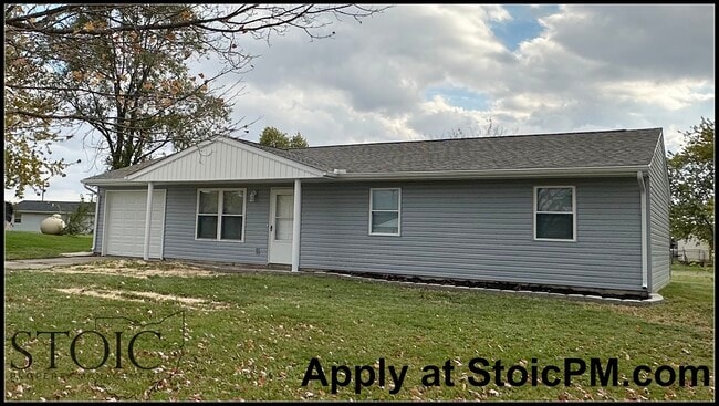 Building Photo - 3303 Chief Tarkee Ct