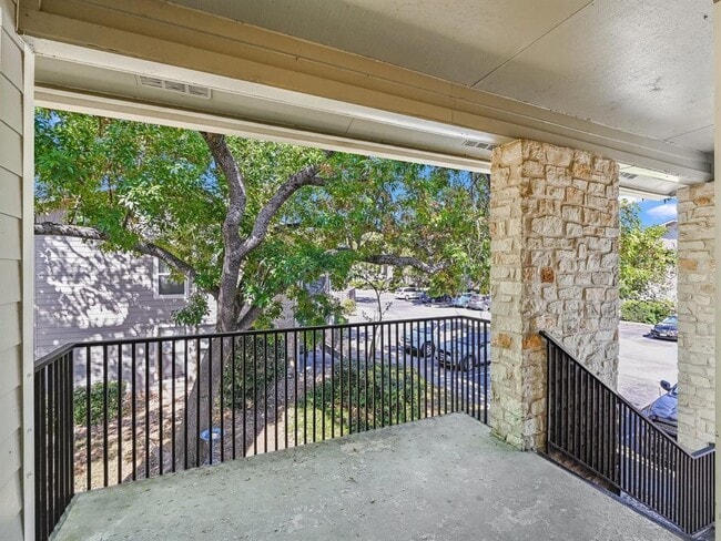 Building Photo - 10616 Mellow Ln