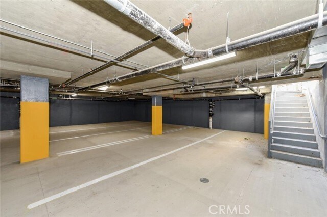 Building Photo - 1245 N New Hampshire Ave