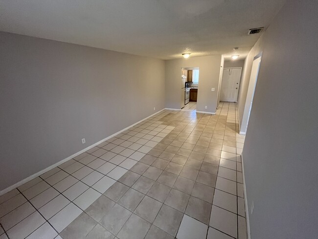 Building Photo - 3525 Avenue J
