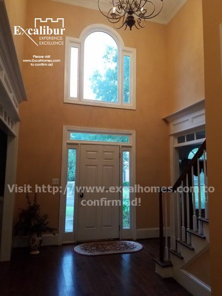 Foto del edificio - 215 Amesdale Ct