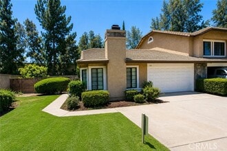 Building Photo - 970 Sandstone Dr