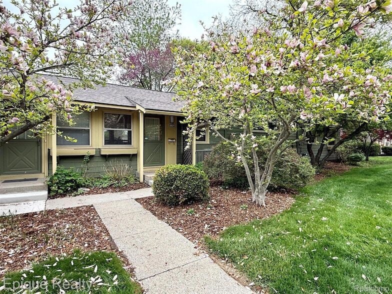Photo - 2824 Whitewood Street Unit