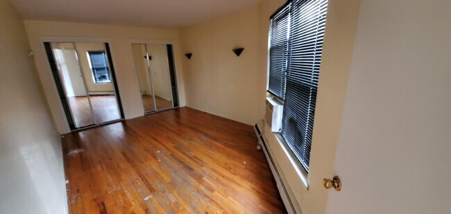 Foto del edificio - 7000 Columbia Ave