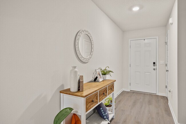 Foto del edificio - 4/2 Stunning Brick Home with community pool in Crestview