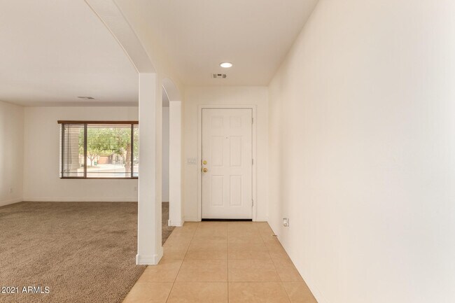 Foto del edificio - 2318 W Peak View Rd