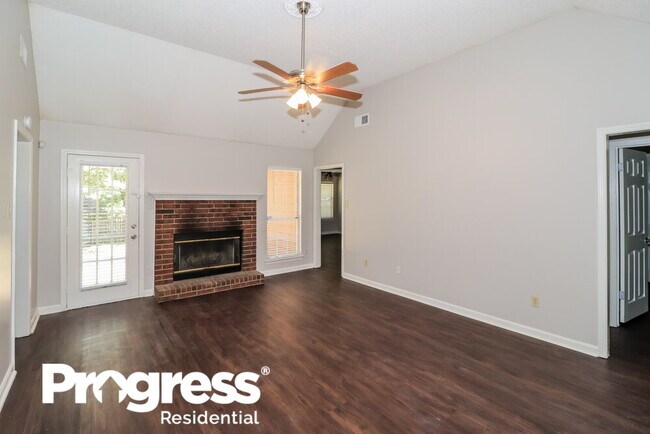 Foto del edificio - 5686 Richburg Ave