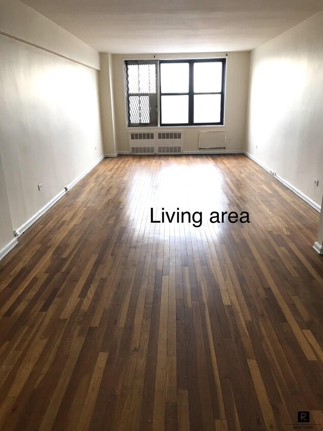 Foto principal - 1270 East 51st Street