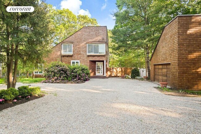Foto del edificio - 57 Ely Brook Rd