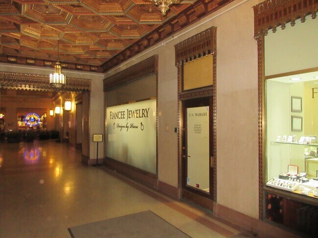 Foto del edificio - 55 E Washington St