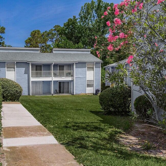 Cross Creek Apartments Apartments in Jacksonville, FL