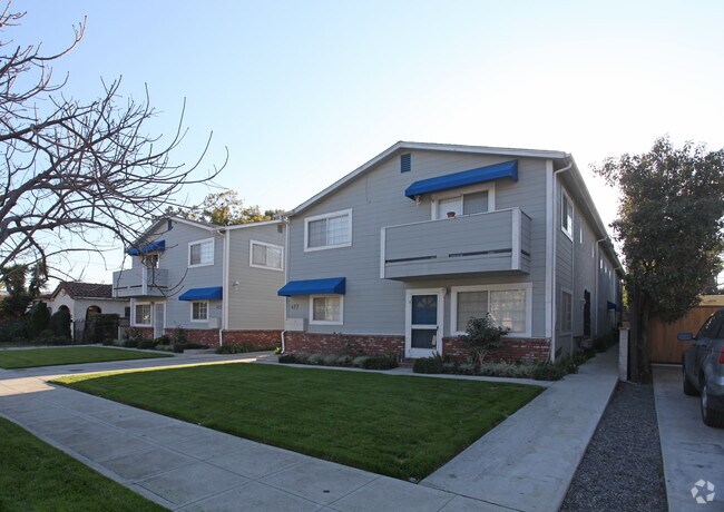 Foto del edificio - 425-427 N Shelton St