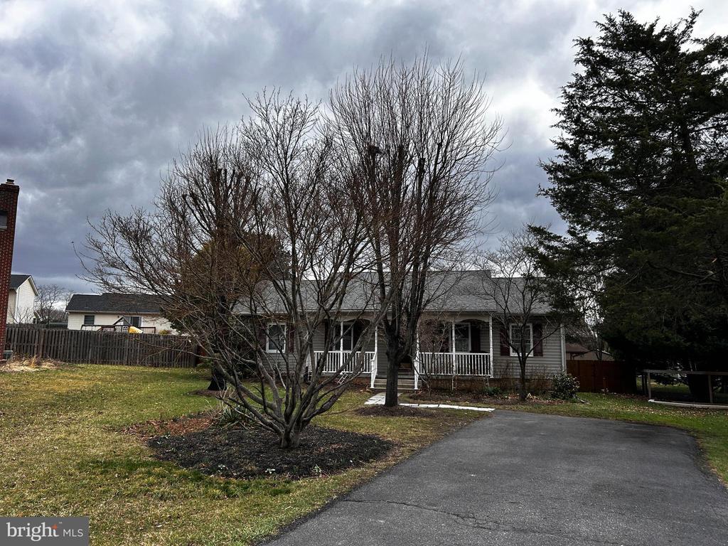 Foto principal - 123 Meadowbrooke Pl