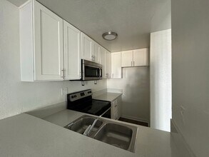 Building Photo - 9010 Tobias Ave