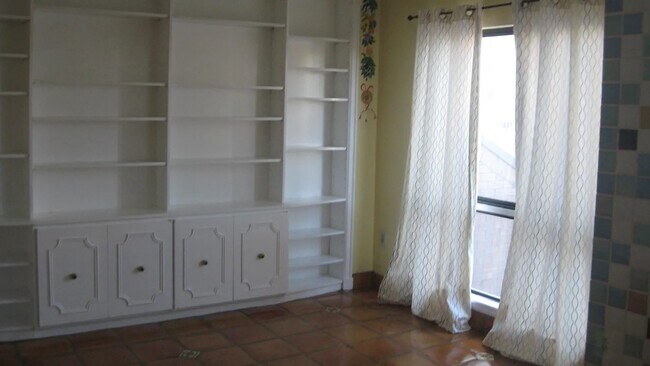 Foto del edificio - 100 N 22nd St