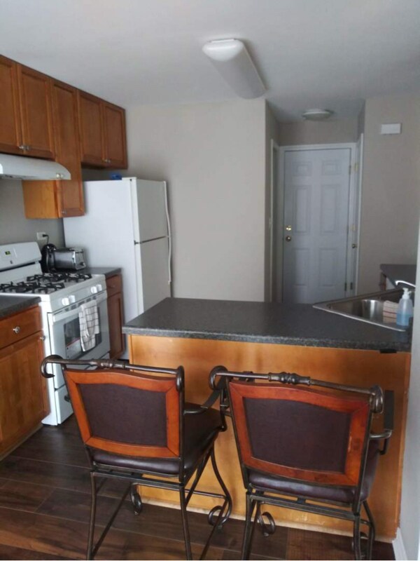 Foto del edificio - 481 Metropolitan St