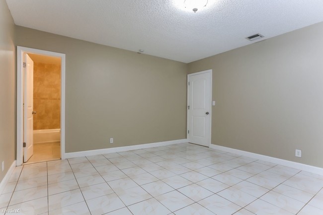 Building Photo - 3 br, 2 bath House - 1821 N 52nd Ave