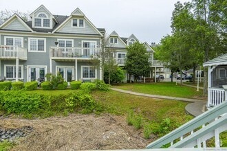 Building Photo - 750 Quinnipiac Ave