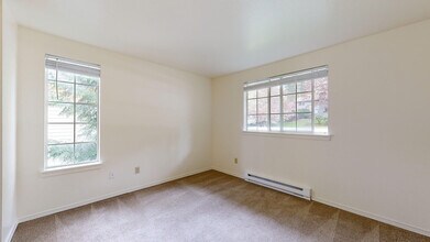 Interior Photo - Hunt Club