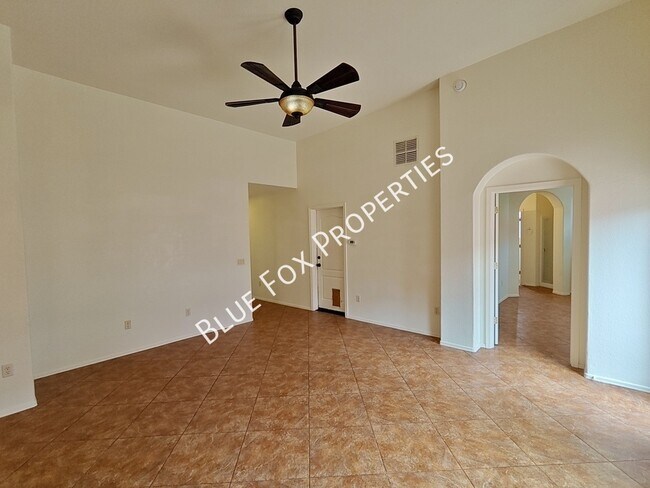 Foto del edificio - 1292 Paseo Luna Blanca