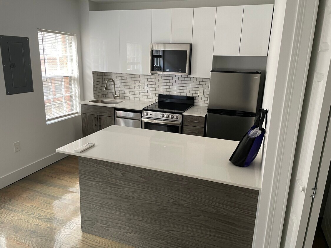 Foto principal - 65 Joy St
