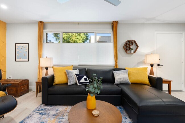 Foto del edificio - 6957 E Osborn Rd