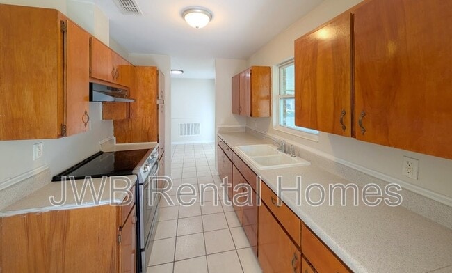 Building Photo - 7544 Impala Ln