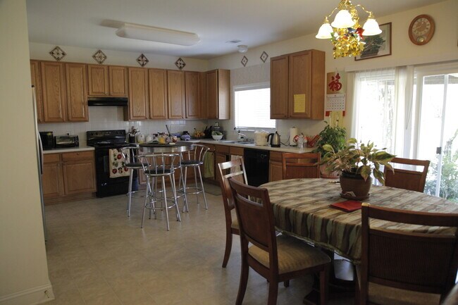 Foto del edificio - Delightful 3bd/2.5bth home with a private ...
