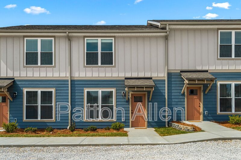 Foto principal - 22 Catawba Valley Ct