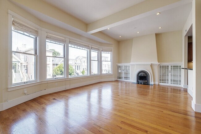 Foto del edificio - 2887 Bush St