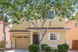 Building Photo - 3323 Fico Ave